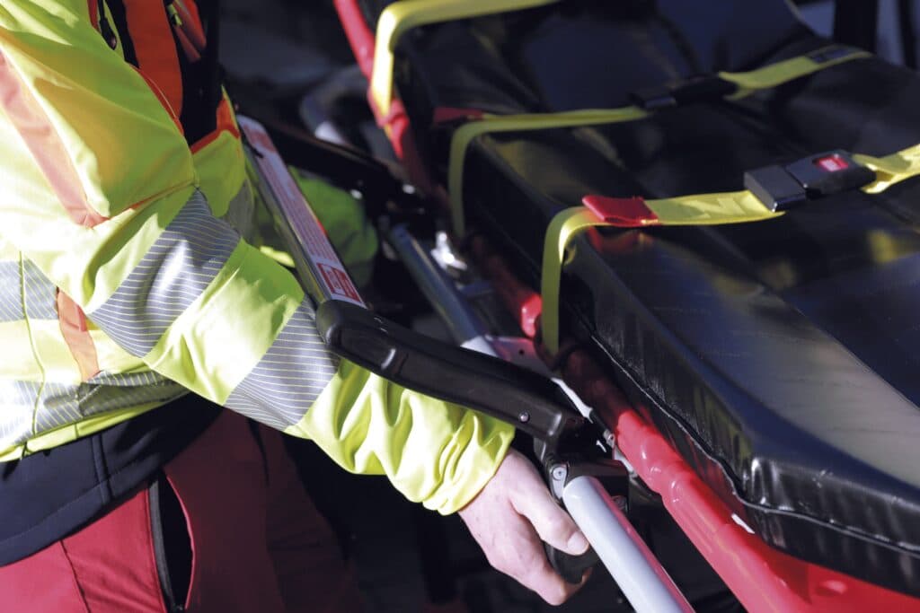 Self-loading stretcher Cinco Mas