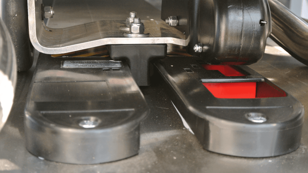 Sensor Lock detail